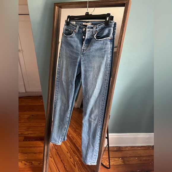 Levi’s jeans - Picture 1 of 5